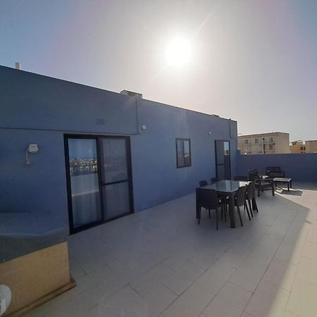 Sea View Penthouse Apartment Zebbug  Ngoại thất bức ảnh