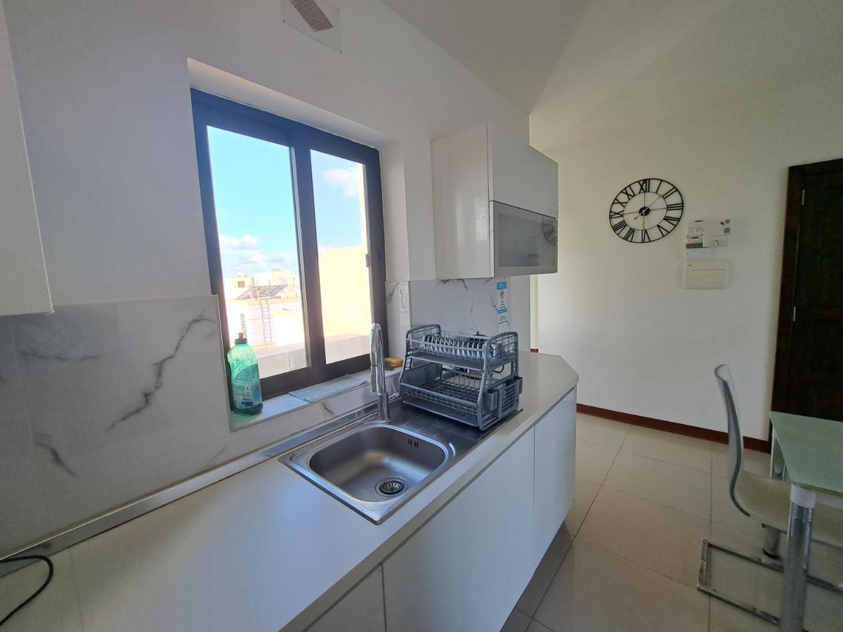 Sea View Penthouse Apartment Zebbug  Ngoại thất bức ảnh