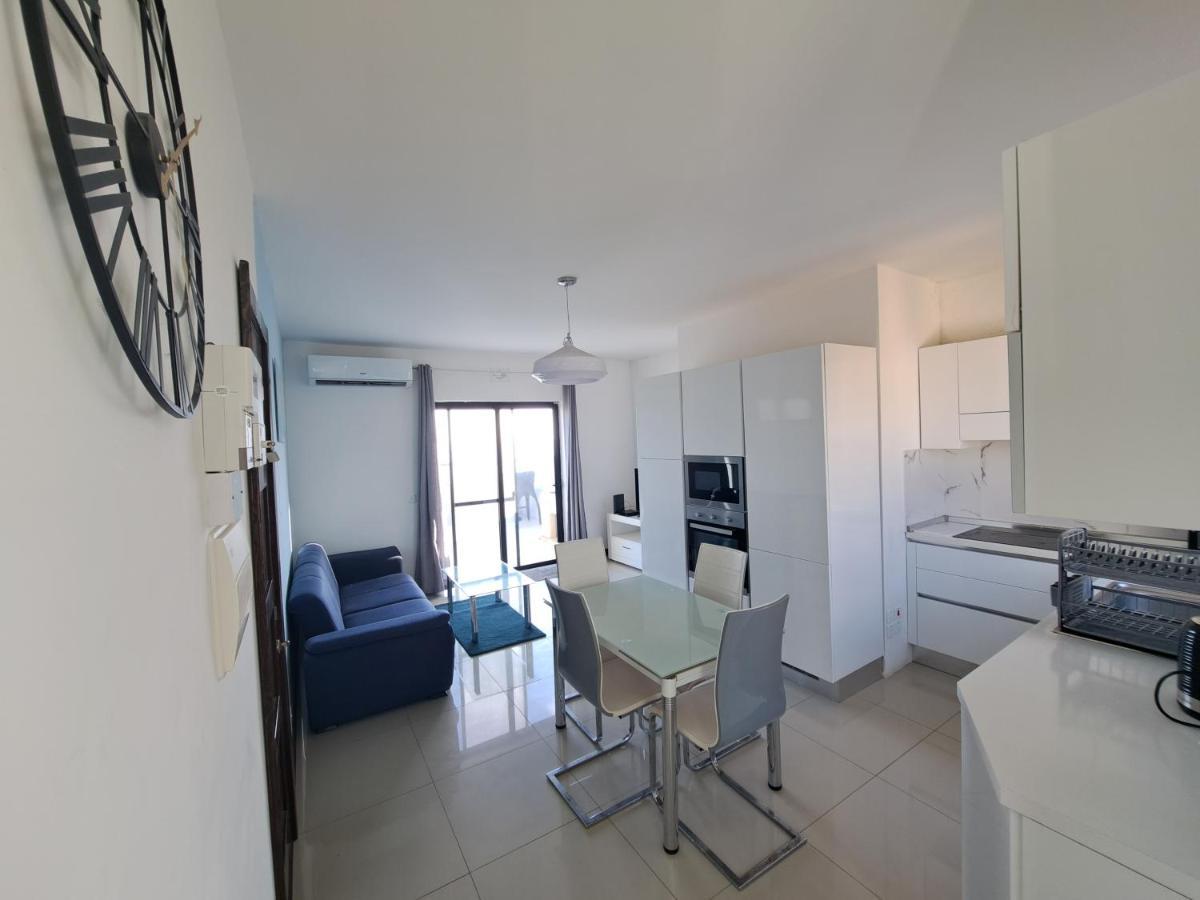 Sea View Penthouse Apartment Zebbug  Ngoại thất bức ảnh