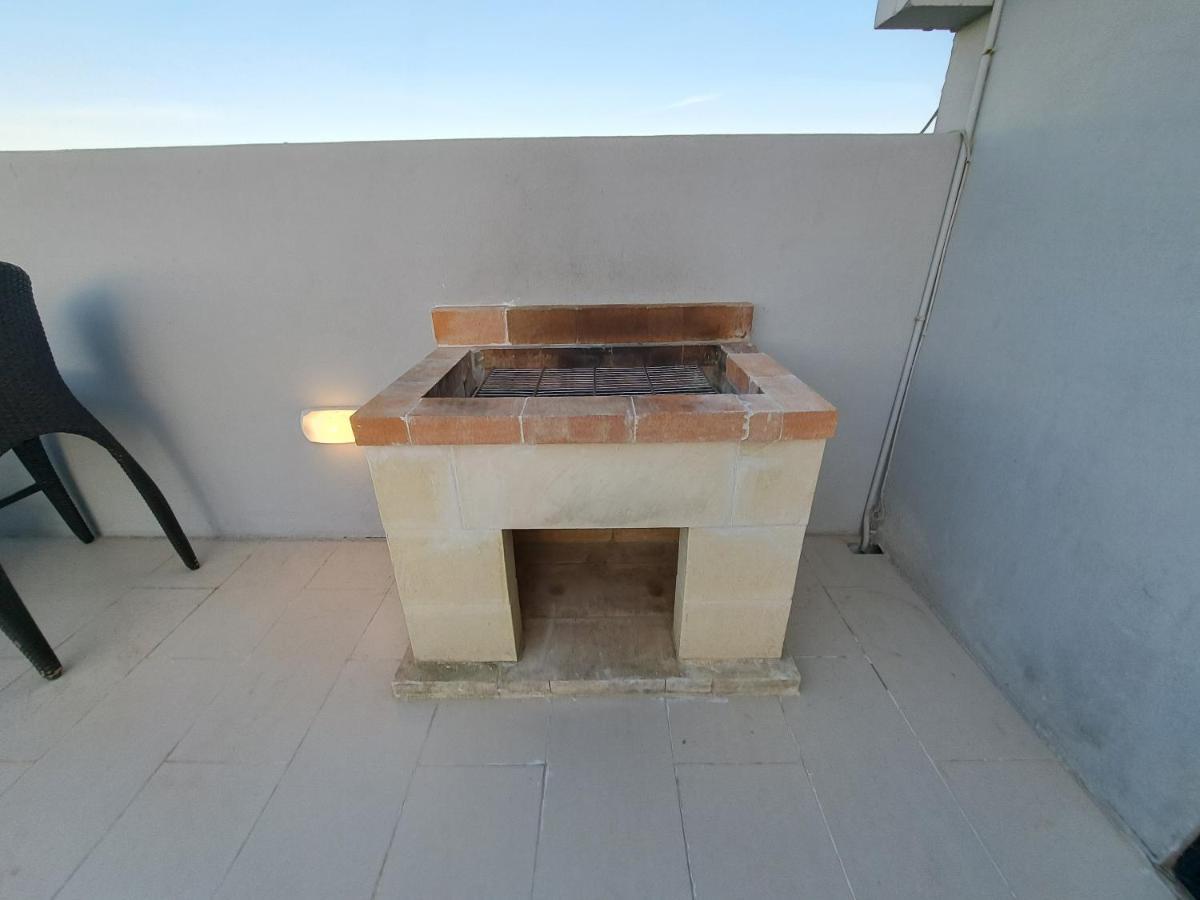 Sea View Penthouse Apartment Zebbug  Ngoại thất bức ảnh